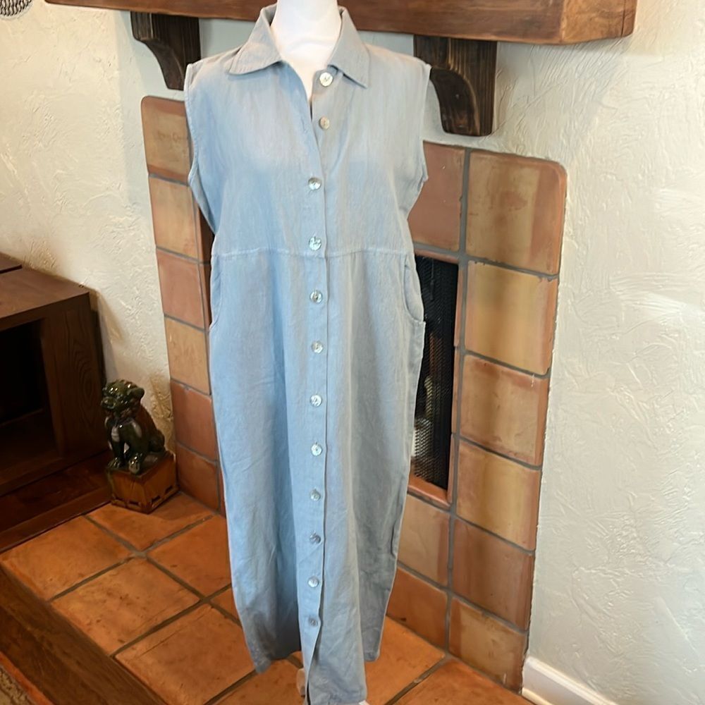 Sleeveless Chambray Button-Front Midi Dress - Light Blue